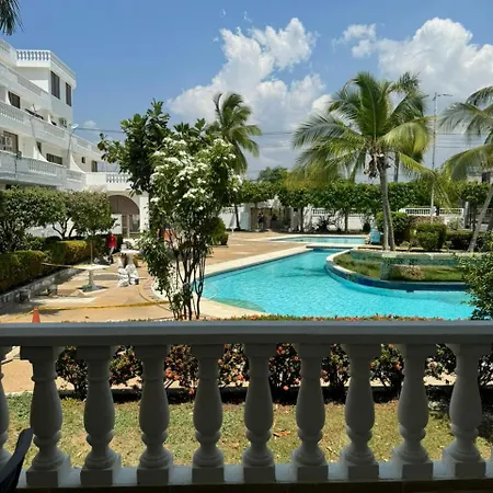 Tiziano Relax 106 Apartment Ricaurte Exterior photo
